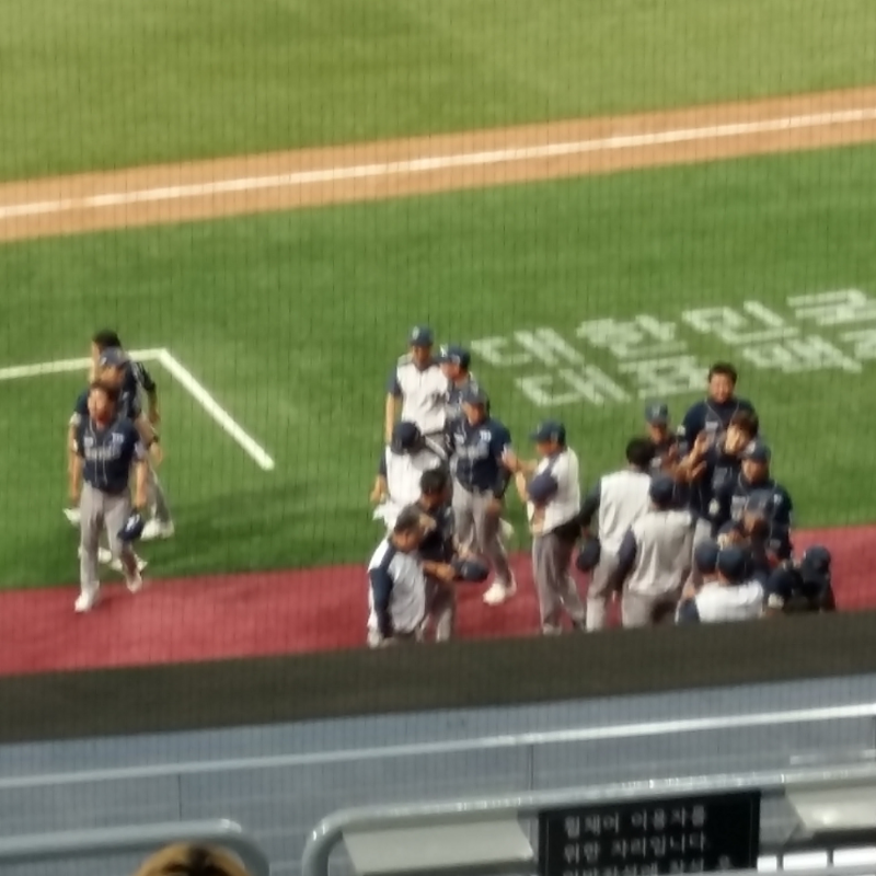 NC다이노.. : NC다이노스 vs 넥센 히어로즈 경기에서 
NC다이노즈가 이겼다고 한다 스케치판 ,sketchpan