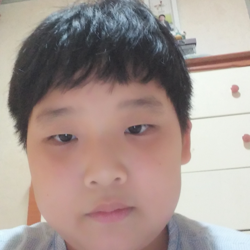 몇일 전에 .. : 몇일 전에 잠자기전 찍은사진입니다.. 스케치판 ,sketchpan